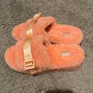 BRAND NEW UGG SLIDES